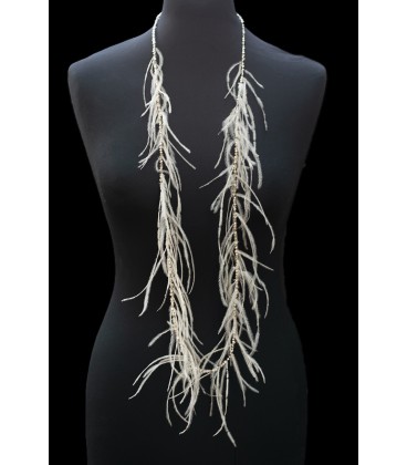 Airy necklace from ostrich feathers