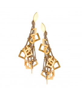Drop gold plated earring with beige leather.
